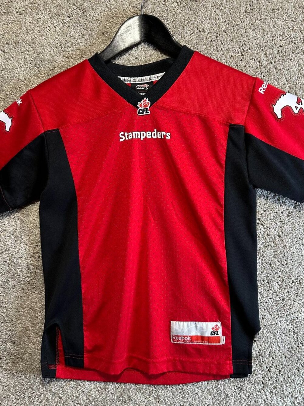 Reebok CFL Calgary Stampeders Red Jersey Size Small